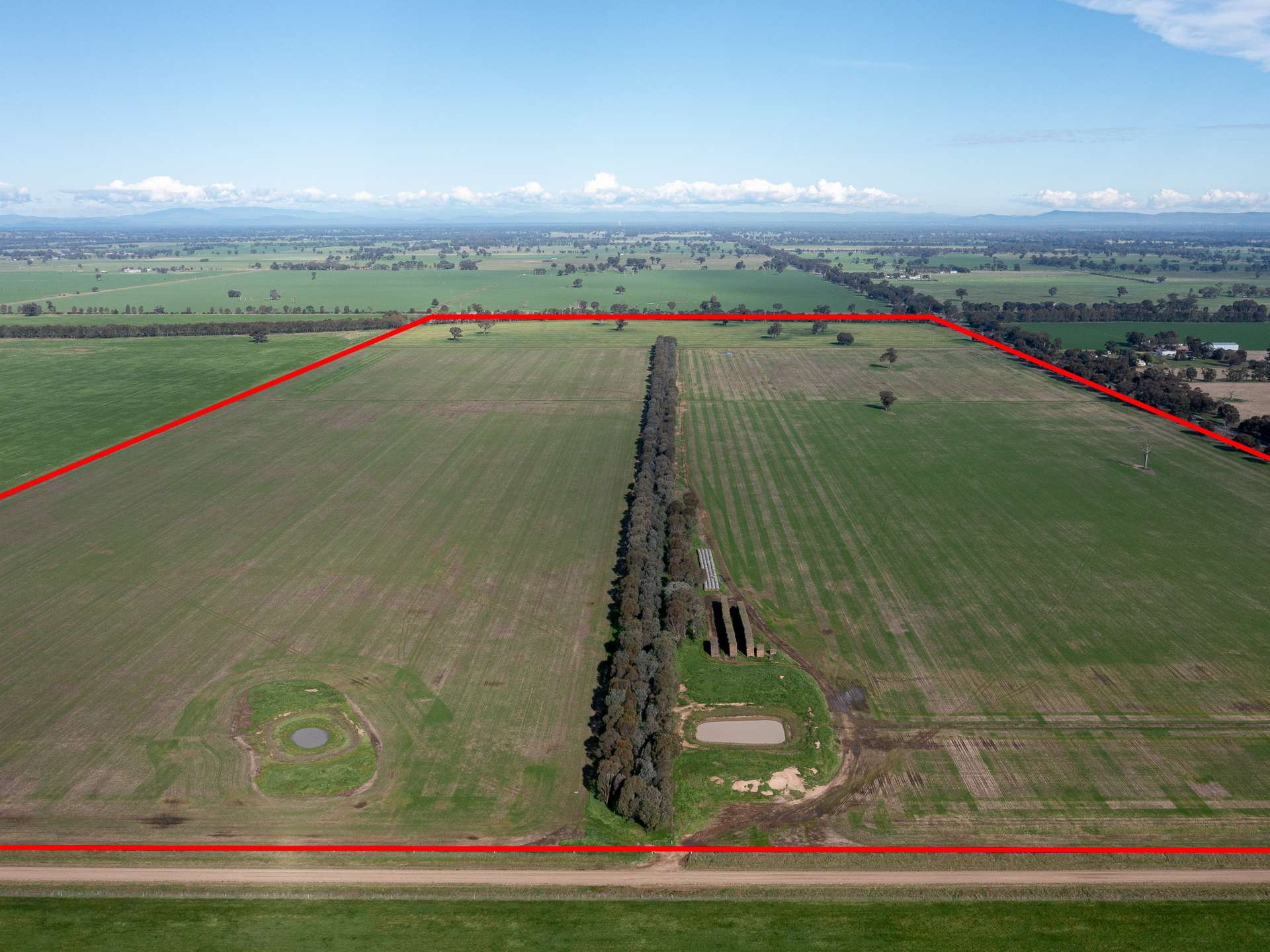 CA 60 Federation Way, Springhurst For Sale by Farmbuy.com - image 4