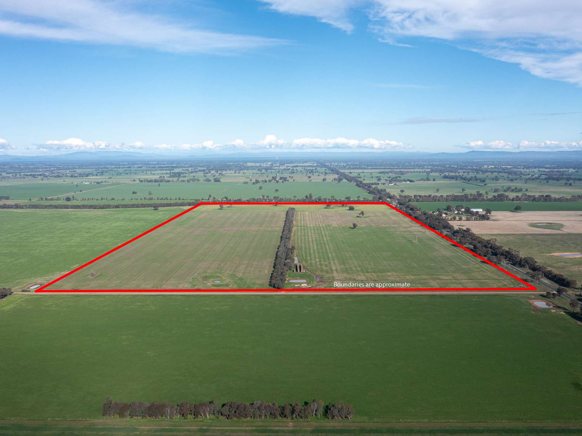 CA 60 Federation Way, Springhurst For Sale by Farmbuy.com - image 2