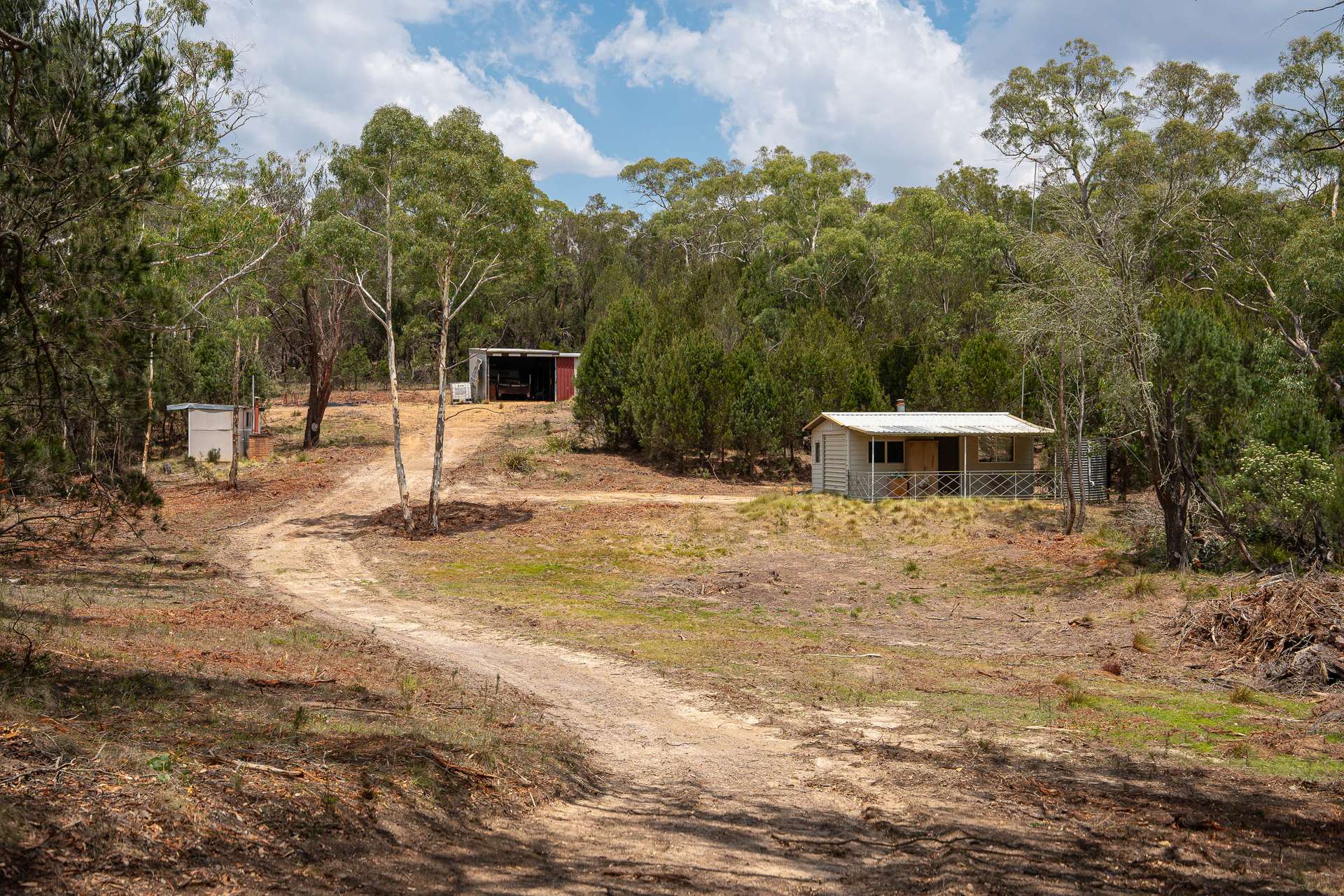 2983 Mayfield Road,  Mayfield Via, Tarago Sold by Farmbuy.com - image 2