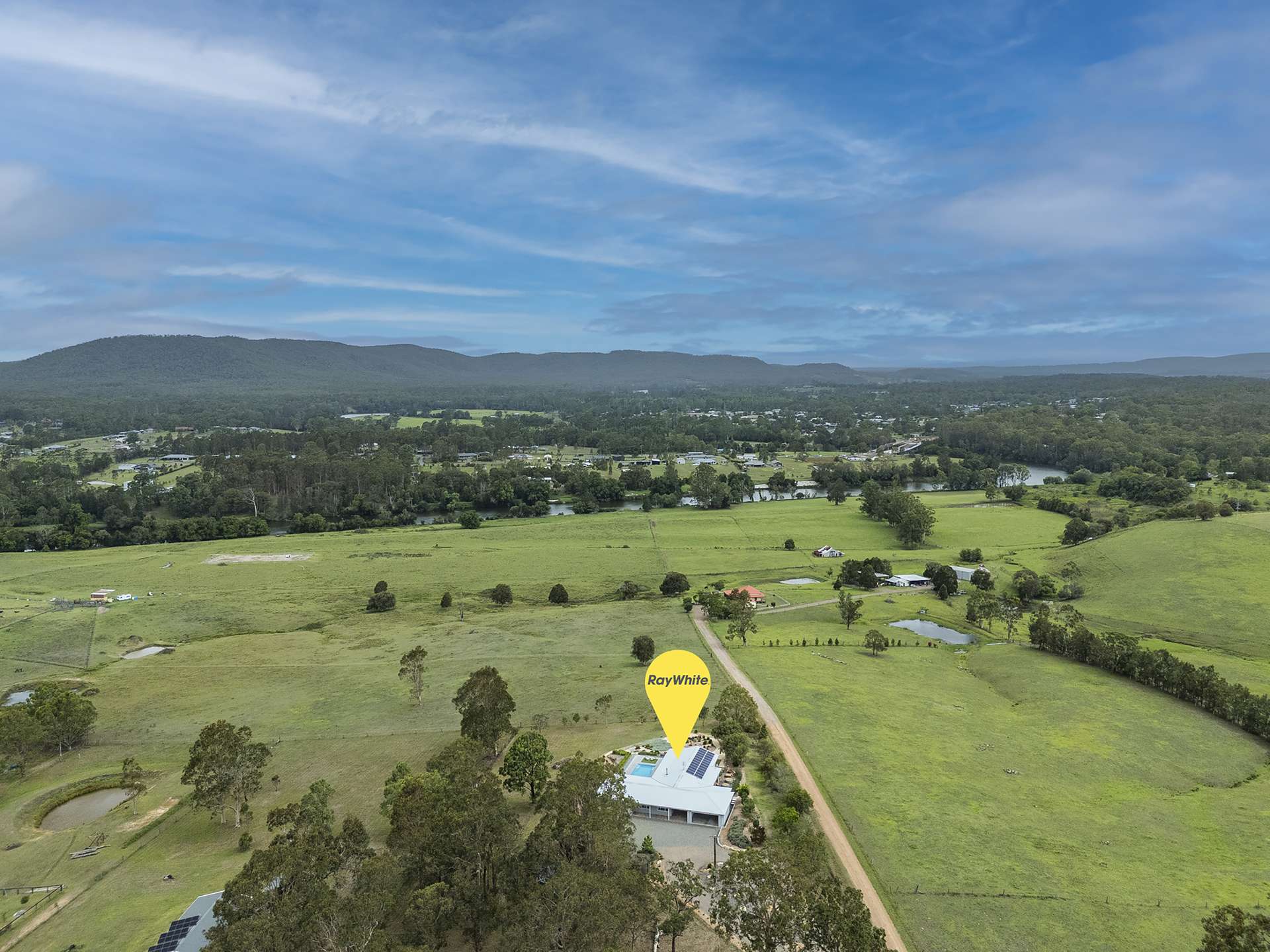 24 Fords Road, Clarence Town For Sale by Farmbuy.com - image 5