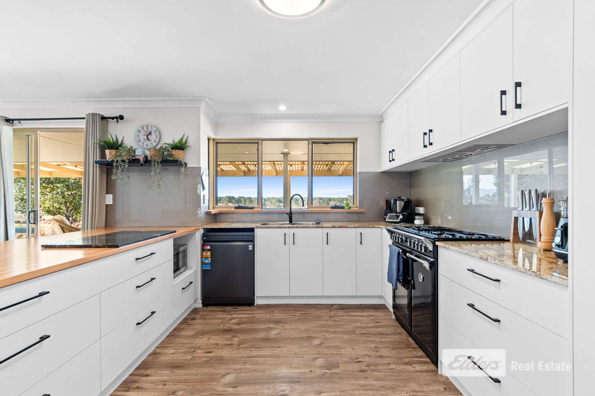 456 Takenup Road, Napier For Sale by Farmbuy.com - image 7