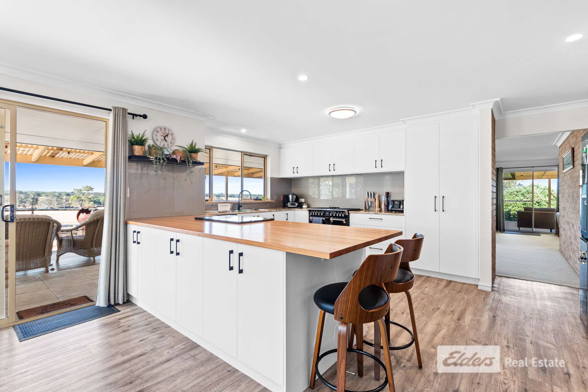456 Takenup Road, Napier For Sale by Farmbuy.com - image 5