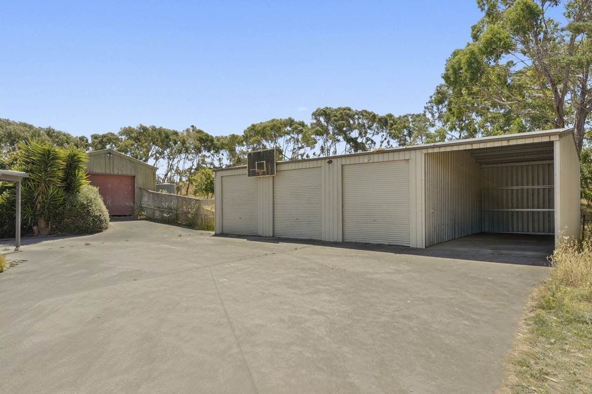 1940 Cobden-Port Campbell Road, Newfield For Sale by Farmbuy.com - image 17