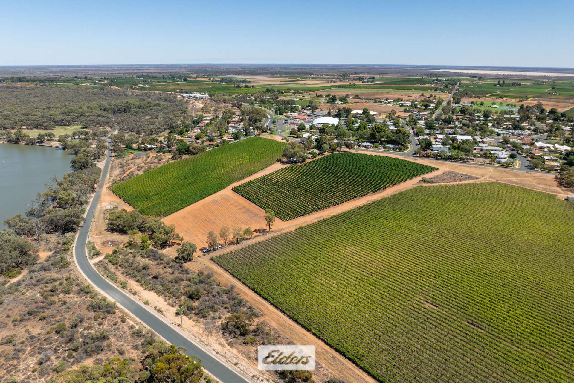 18 Devenport Street, Dareton For Sale by Farmbuy.com - image 14