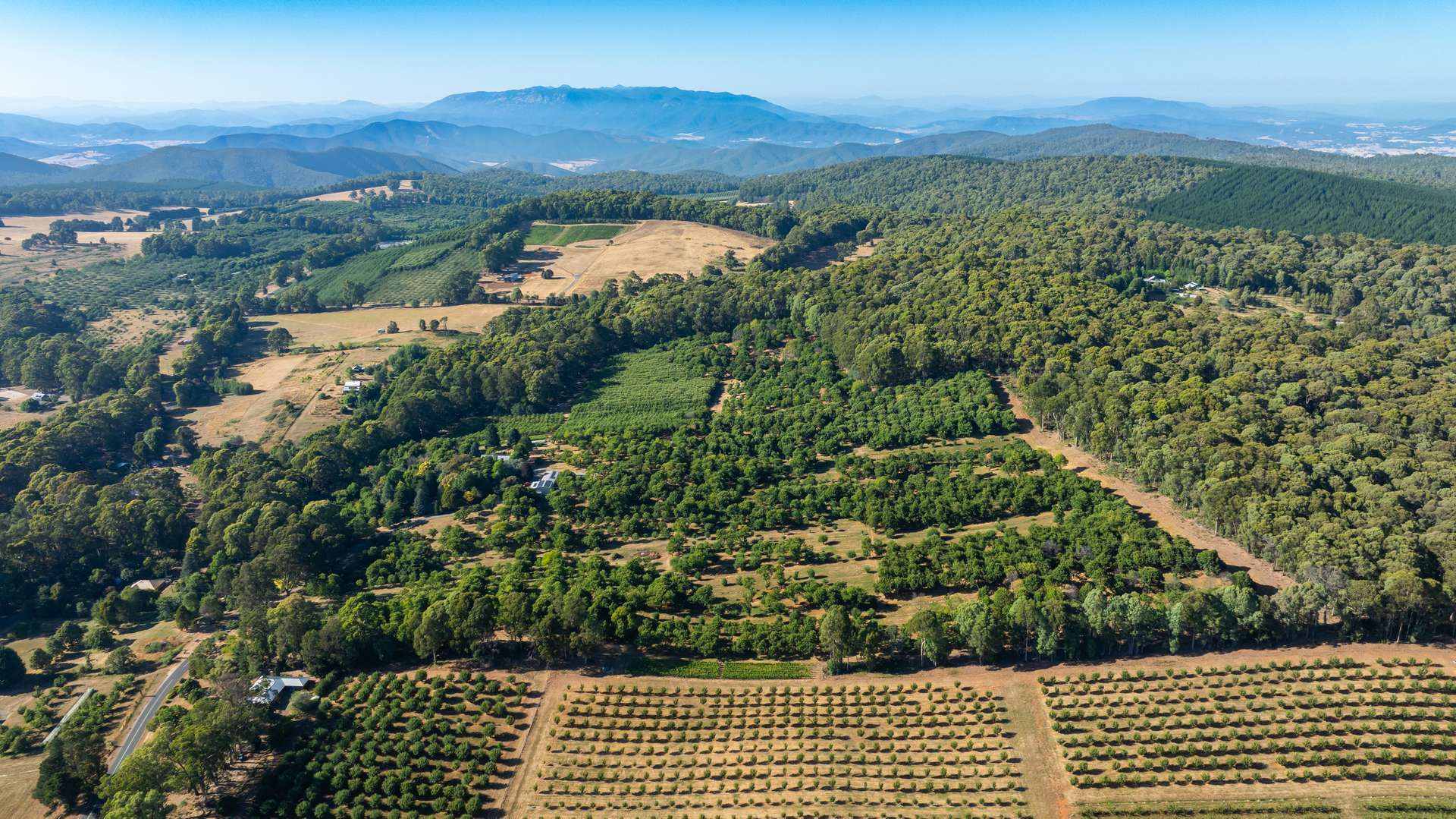192 Myrtleford-Stanley Road, Stanley For Sale by Farmbuy.com - image 1