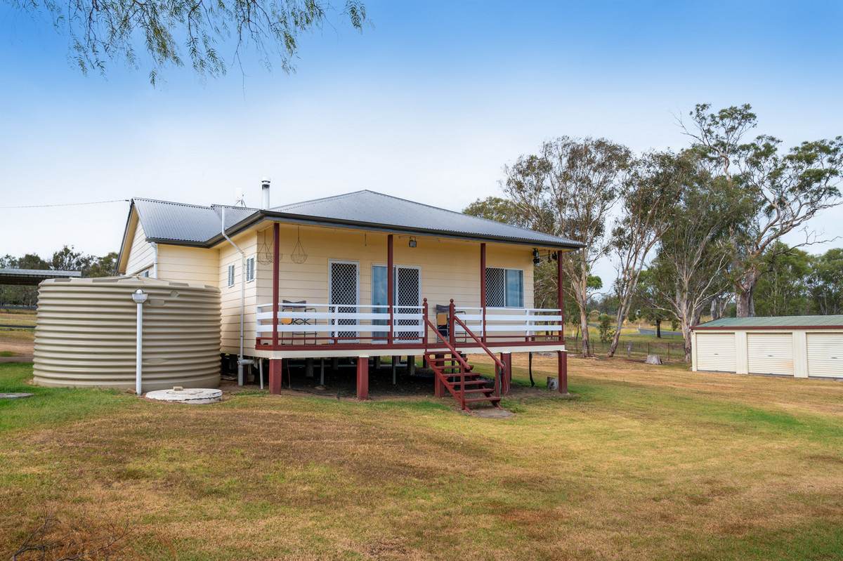 13 Stephens Road, Yangan Sold by Farmbuy.com - image 1