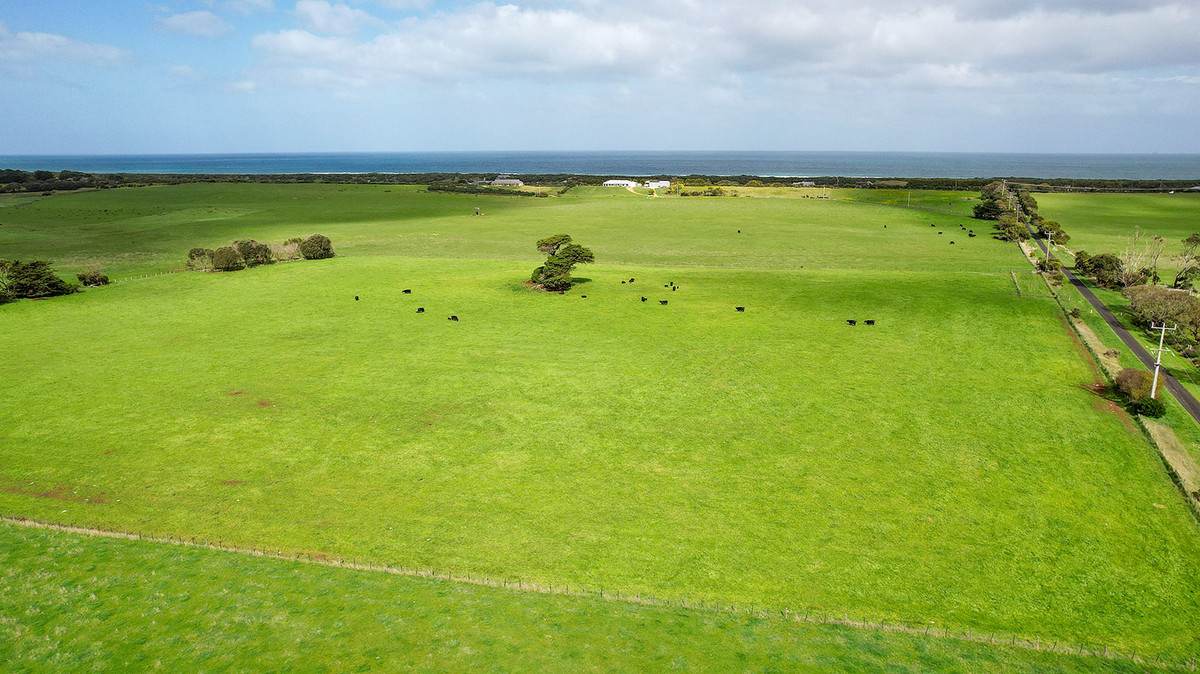 Lot 6,  Orchards Road, Narrawong For Sale by Farmbuy.com - image 1