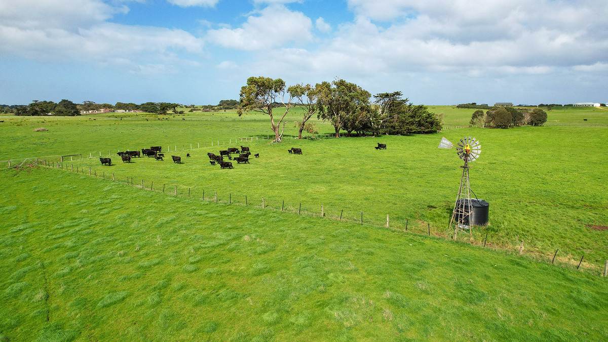 Lot 6,  Orchards Road, Narrawong For Sale by Farmbuy.com - image 2