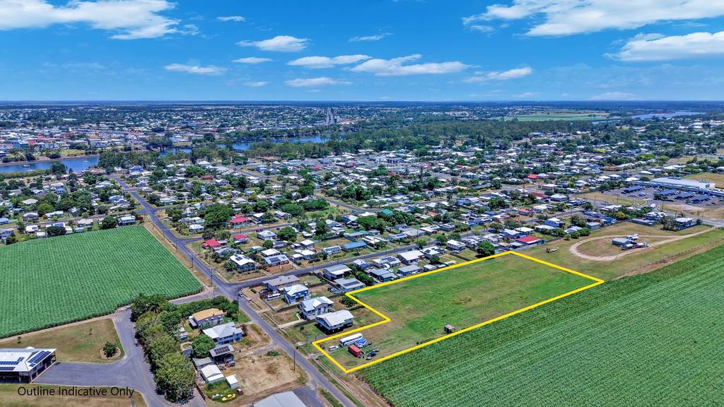 25 Agnes Street, Bundaberg North QLD 4670