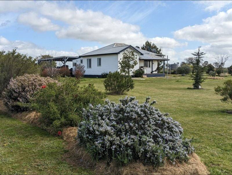 129 Hodgson Road, Swanwater For Sale by Farmbuy.com - image 3