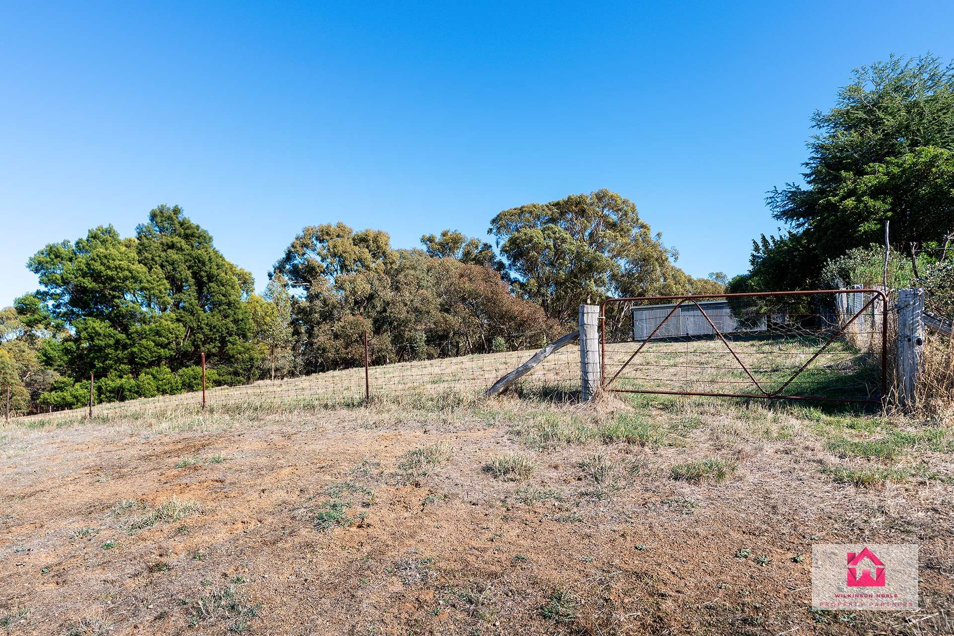 45 Neates Road, Campbells Creek For Sale by Farmbuy.com - image 6