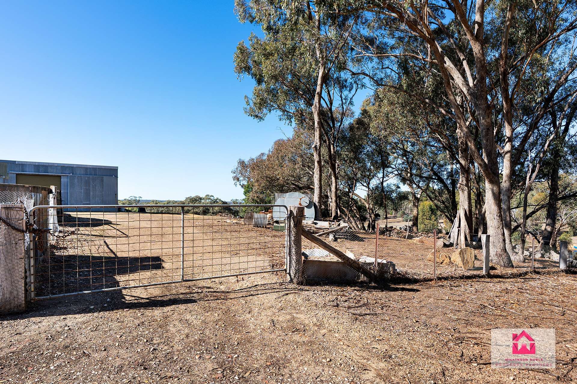 45 Neates Road, Campbells Creek For Sale by Farmbuy.com - image 5