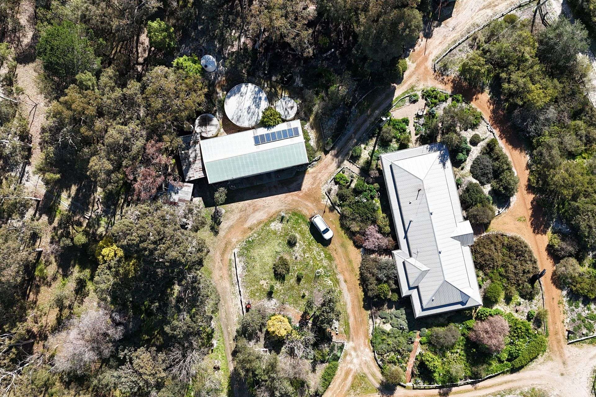 Waroona For Sale by Farmbuy.com - image 1