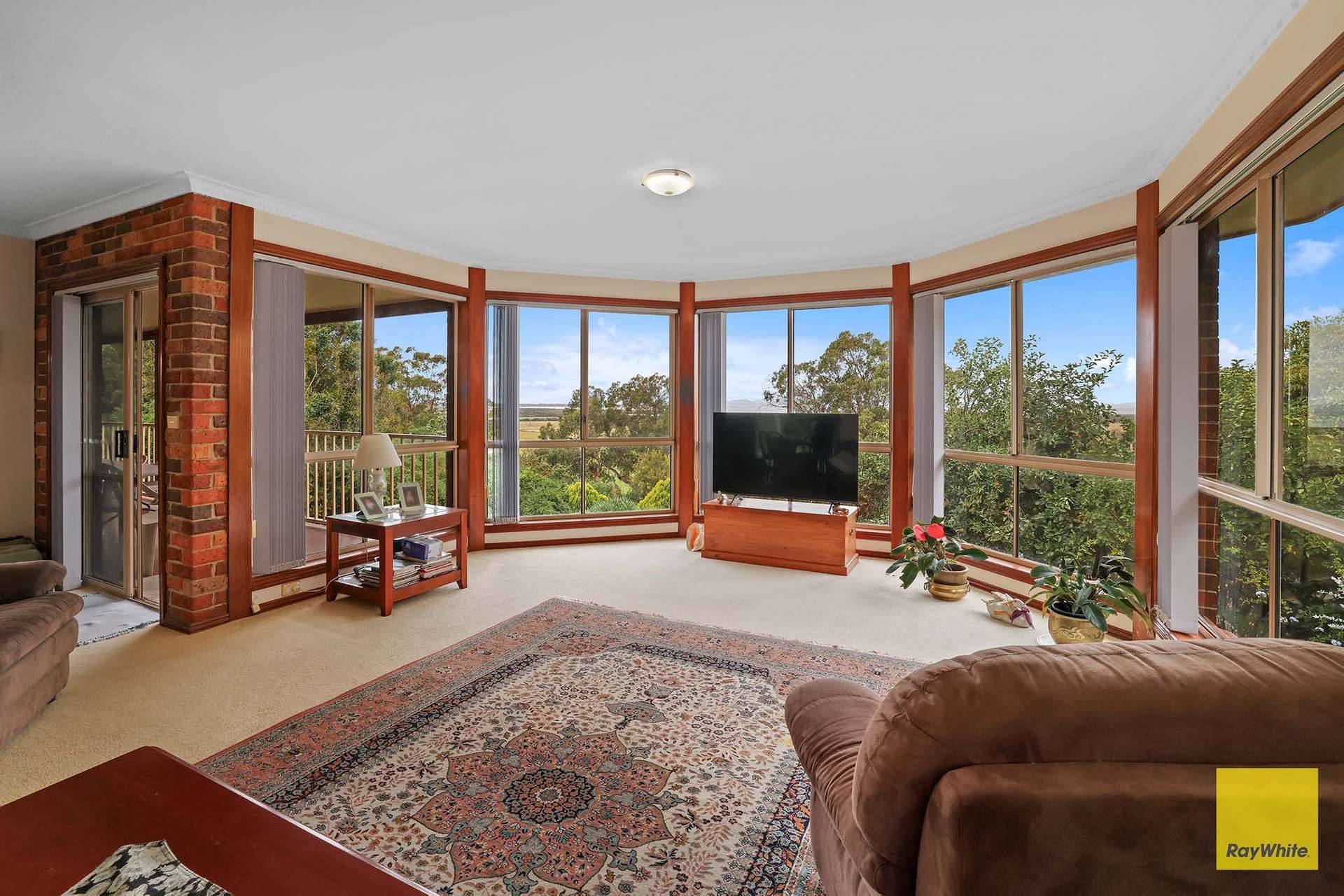 5165 South Gippsland Highway, Toora For Sale by Farmbuy.com - image 2