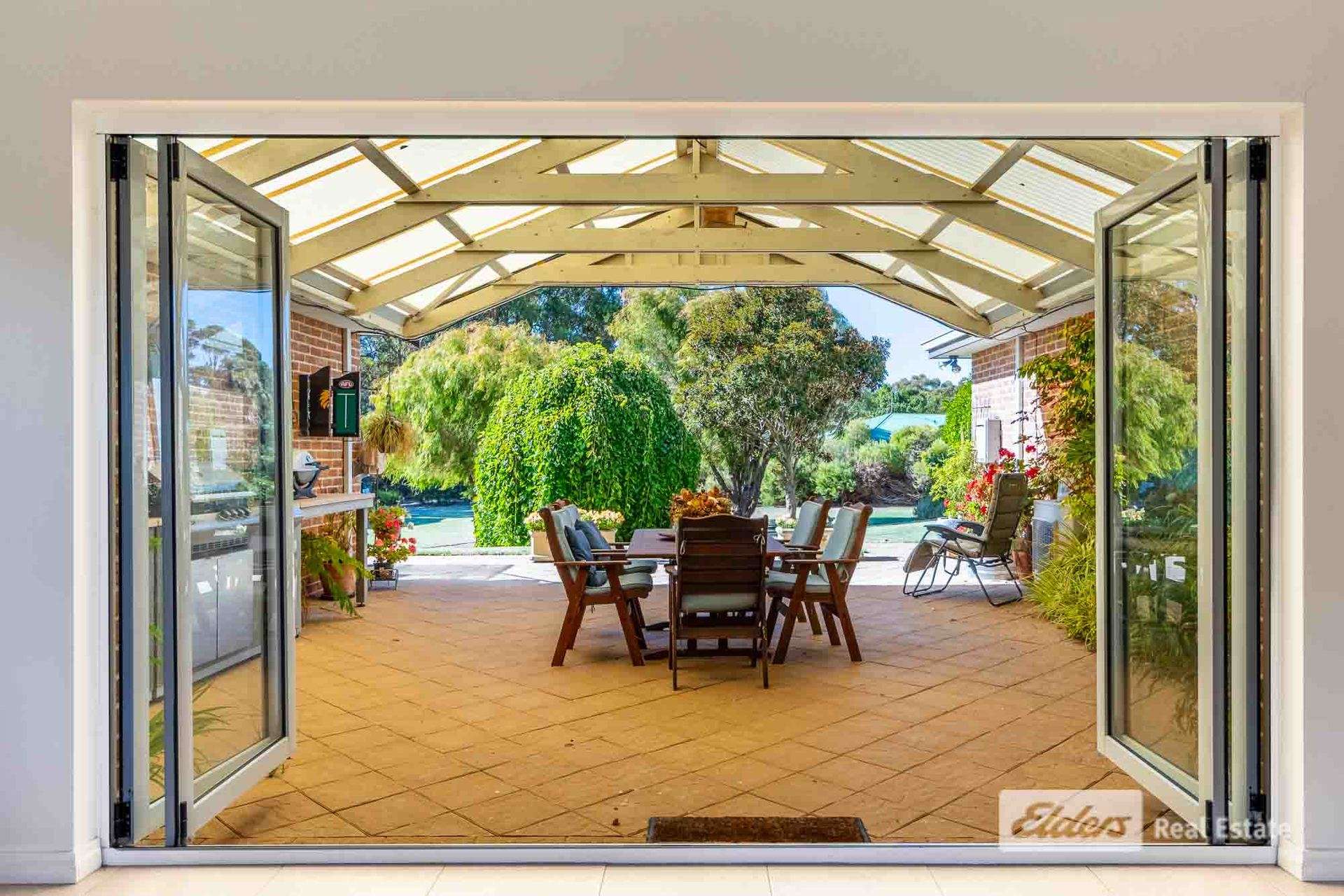 49 Viscount Heights, Lower King Sold by Farmbuy.com - image 3