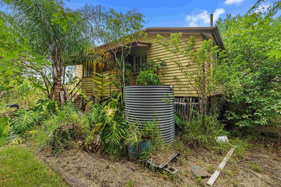 7 Wattle Street, Kilkivan Sold by Farmbuy.com - image 3