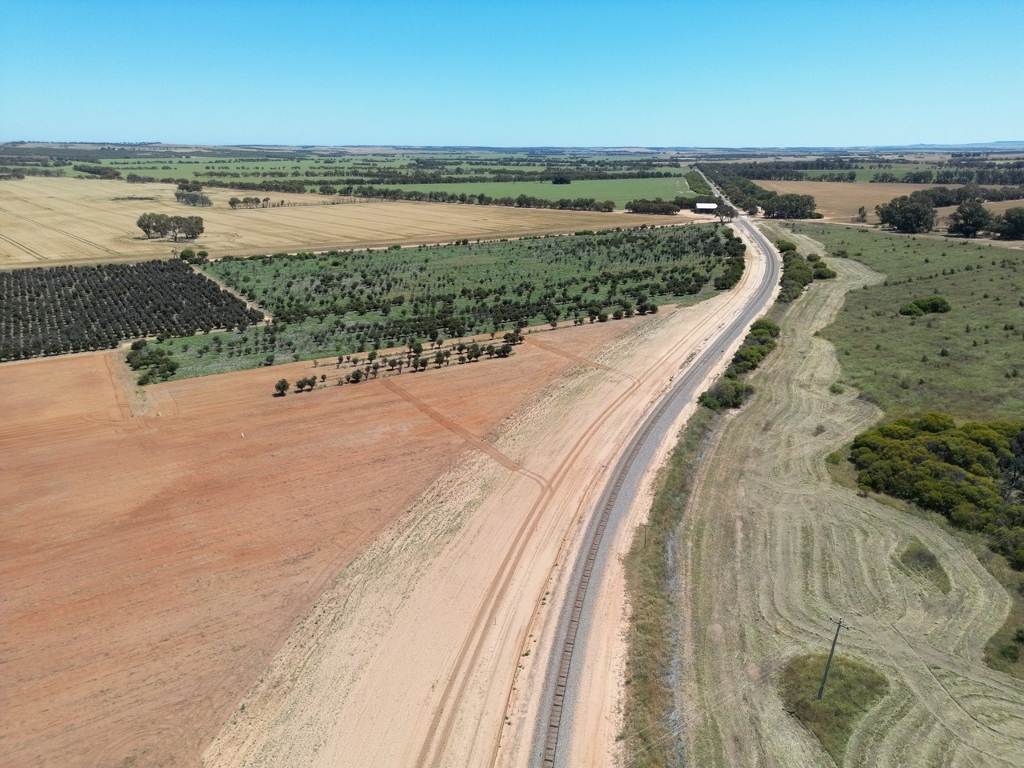 Midlands Road, Dongara Auction by Farmbuy.com - image 16