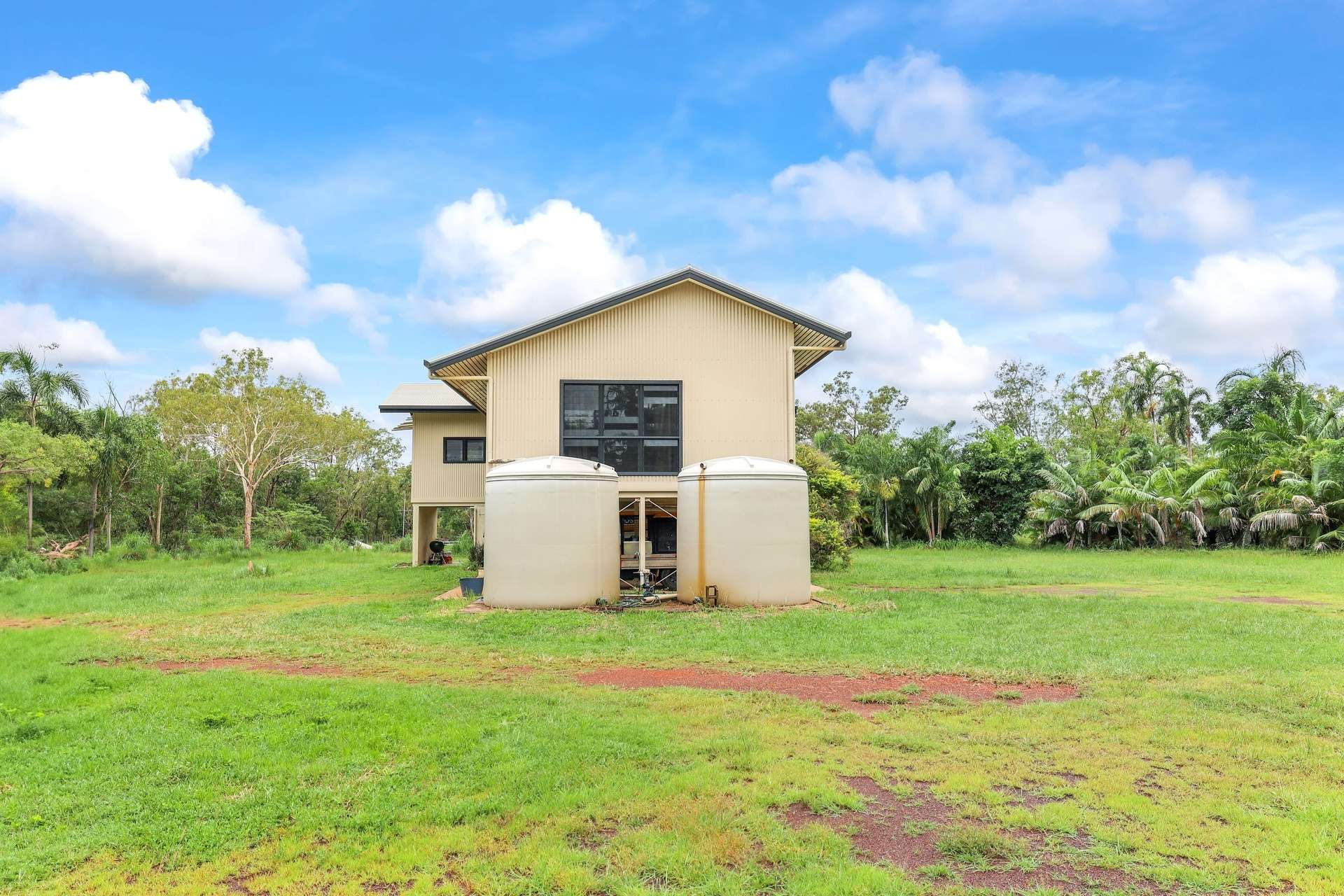 20 McIntyre Road, Howard Springs For Sale by Farmbuy.com - image 19