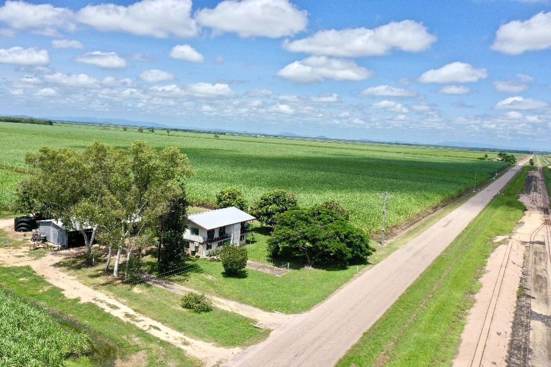 407 Brown  Road, Mona Park For Sale by Farmbuy.com - image 8