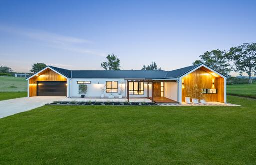 Farm Sold - QLD - Pie Creek - 4570 - Luxury Australian Barn Home
with Pool & Rural Outlook 