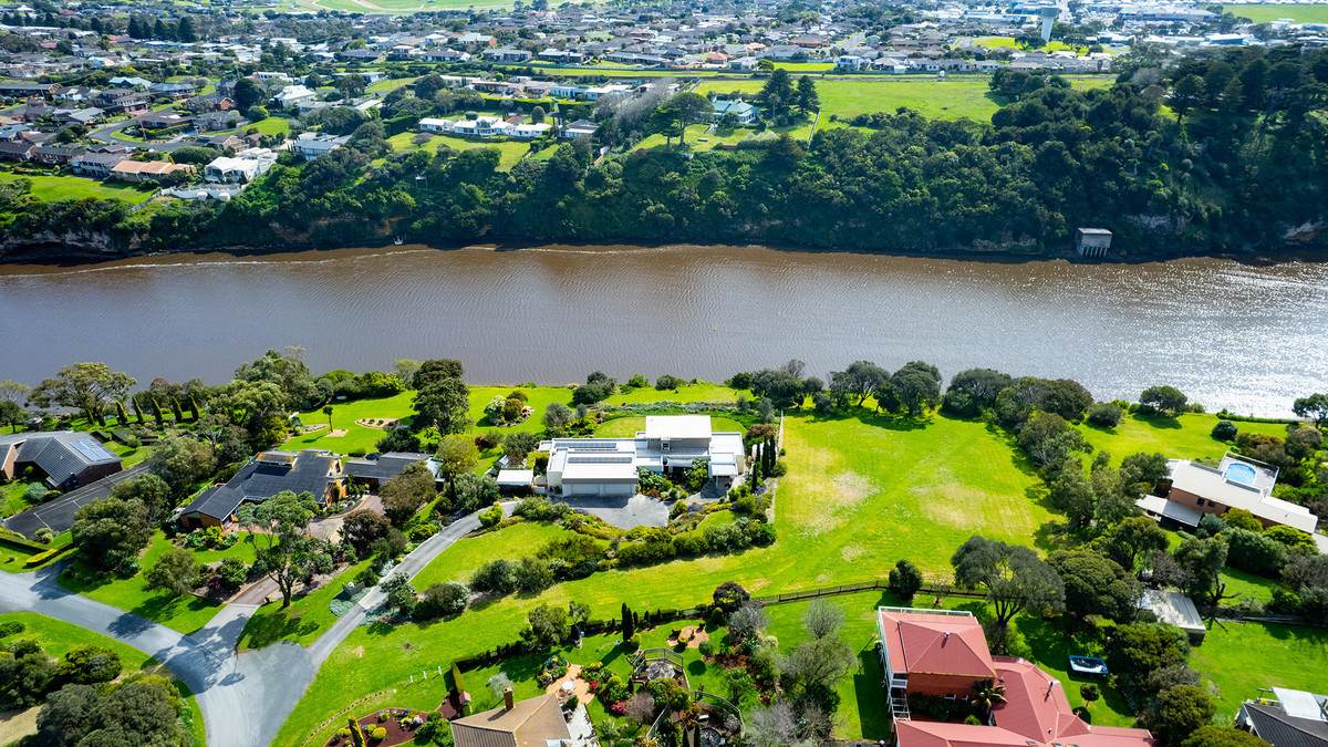 6 Melaleuca Court, Warrnambool For Sale by Farmbuy.com - image 5