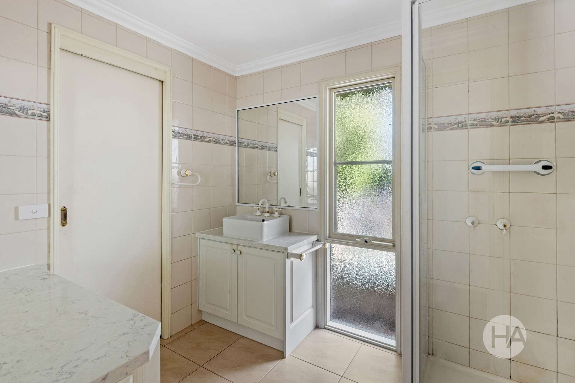 31 Creedmore Drive, Rye For Sale by Farmbuy.com - image 8