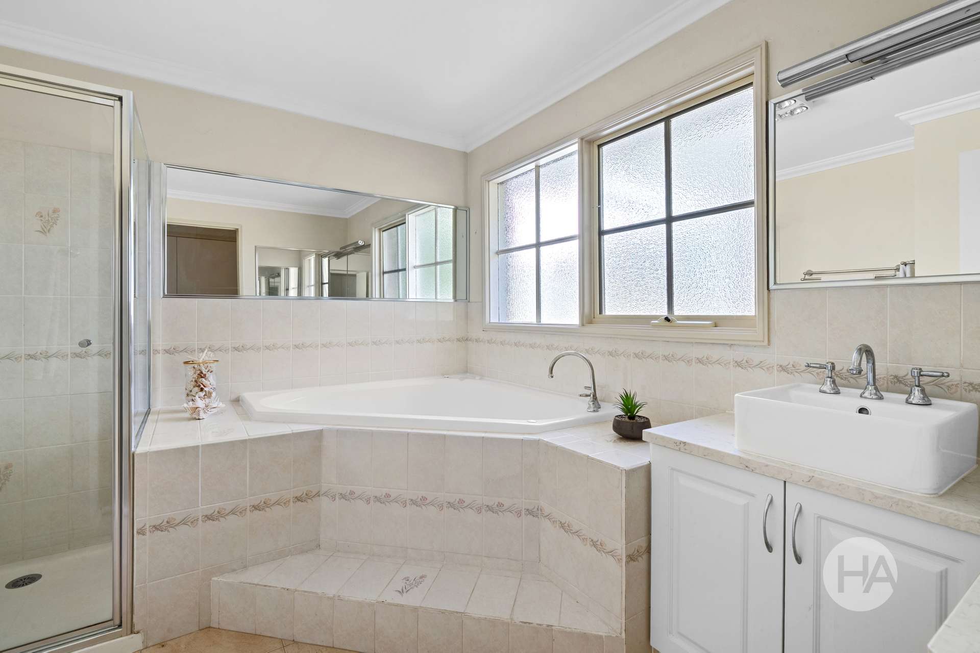 31 Creedmore Drive, Rye For Sale by Farmbuy.com - image 11