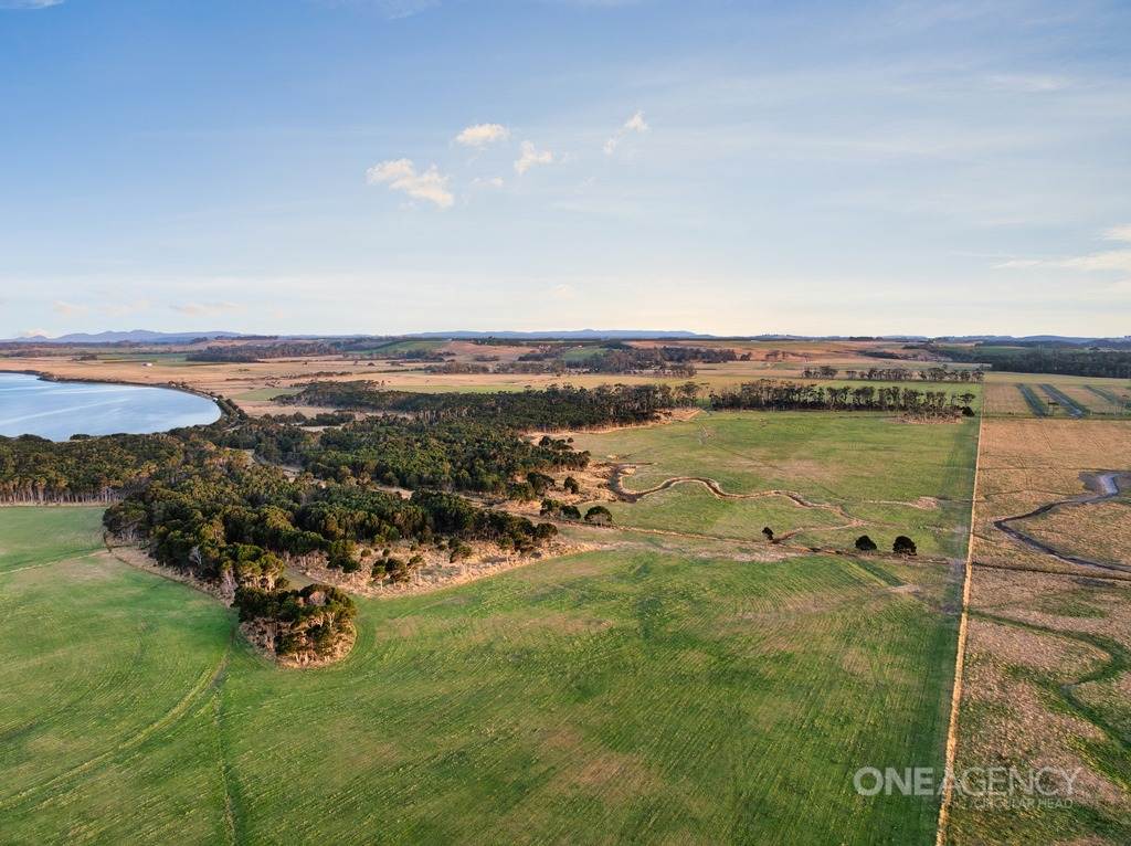 50 Anthony Beach Road, Smithton For Sale by Farmbuy.com - image 34