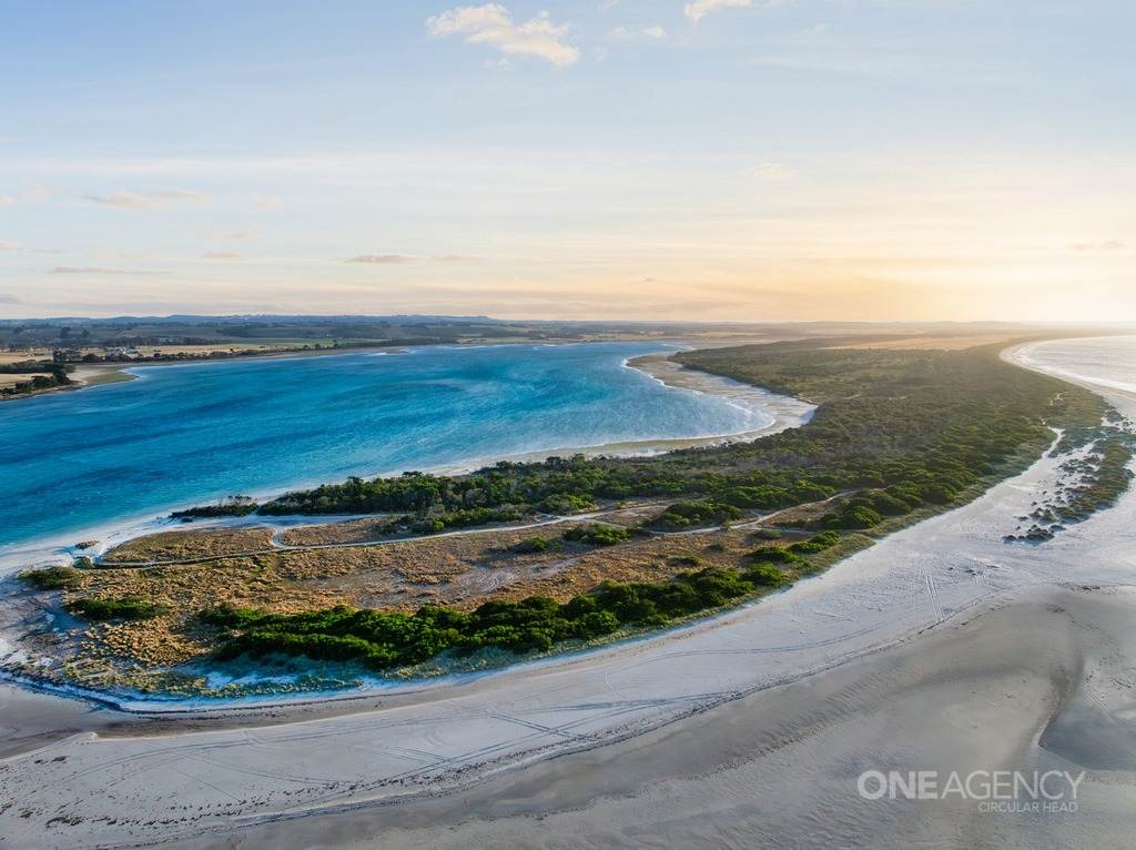 50 Anthony Beach Road, Smithton For Sale by Farmbuy.com - image 26