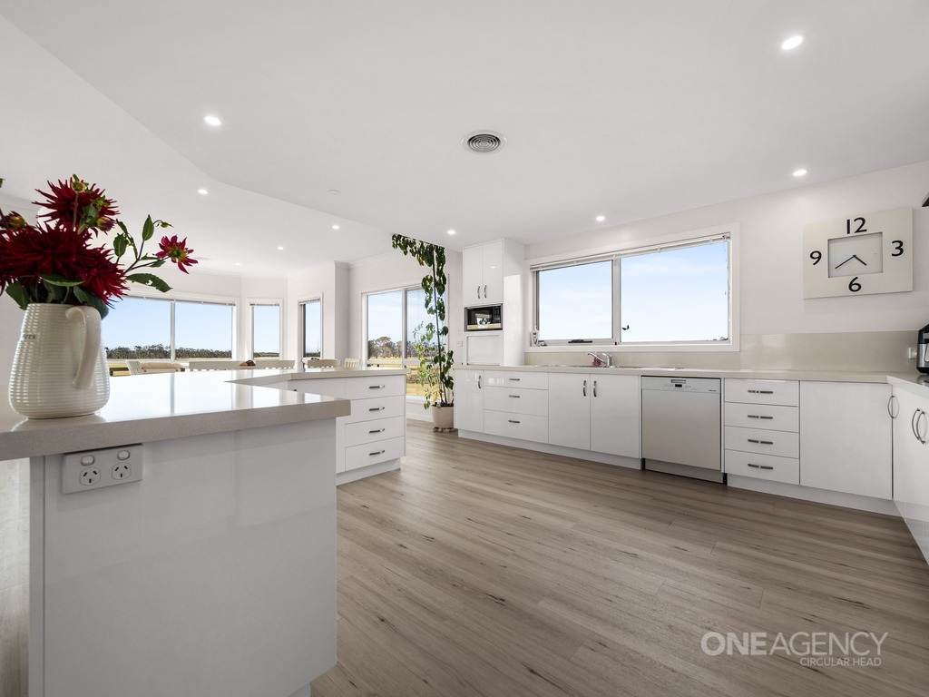 50 Anthony Beach Road, Smithton For Sale by Farmbuy.com - image 6