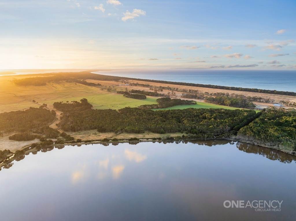 50 Anthony Beach Road, Smithton For Sale by Farmbuy.com - image 33