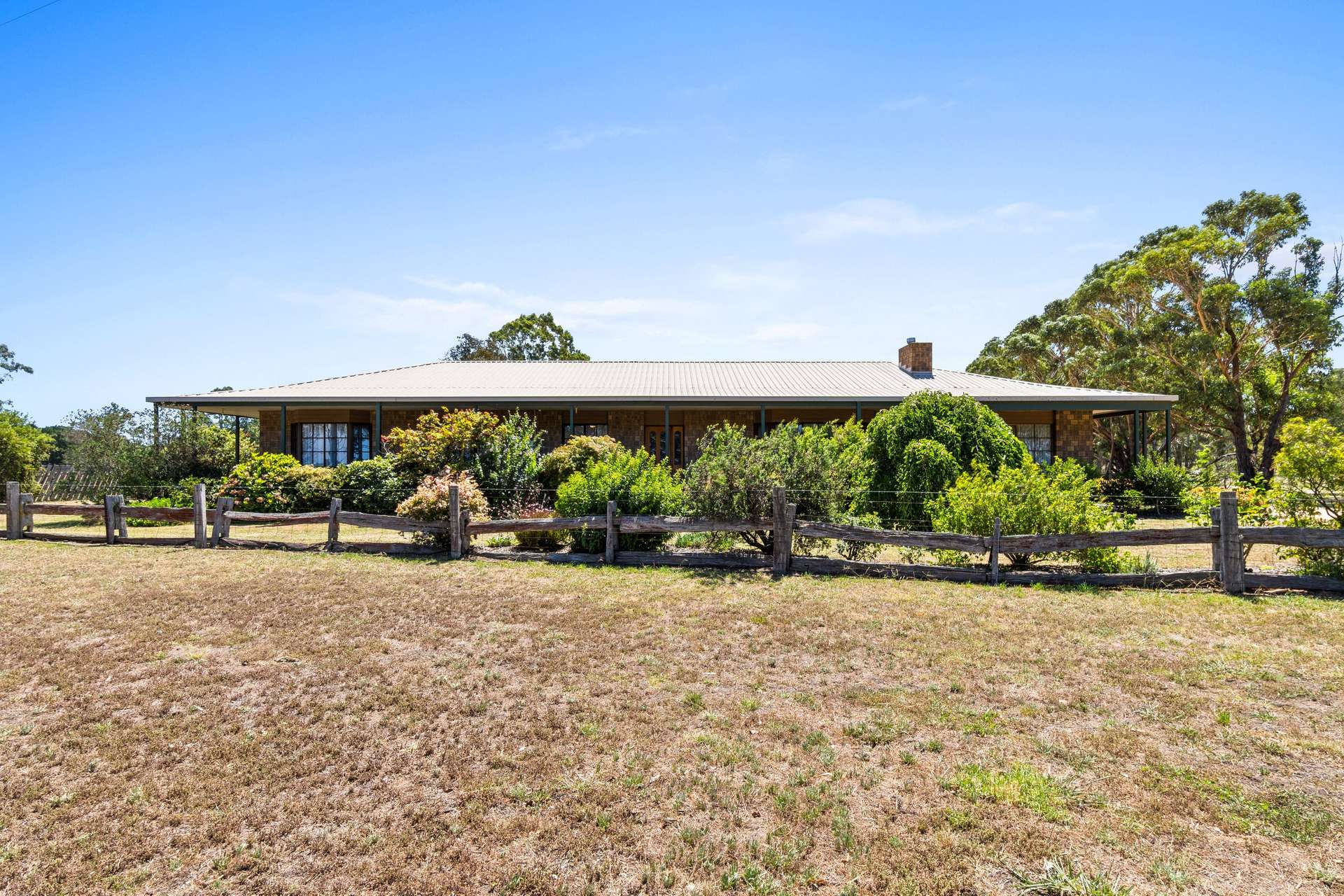 40 Heyfield Dawson Road, Heyfield For Sale by Farmbuy.com - image 1