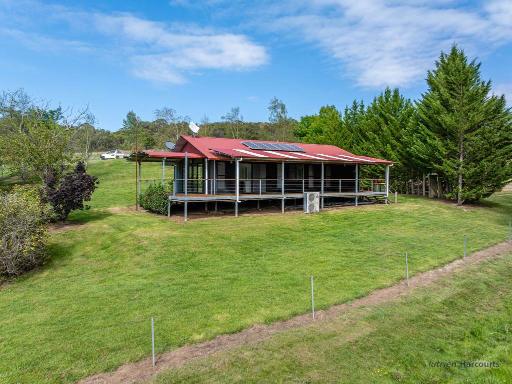 106 Cawthornes Lane, Braidwood NSW 2622