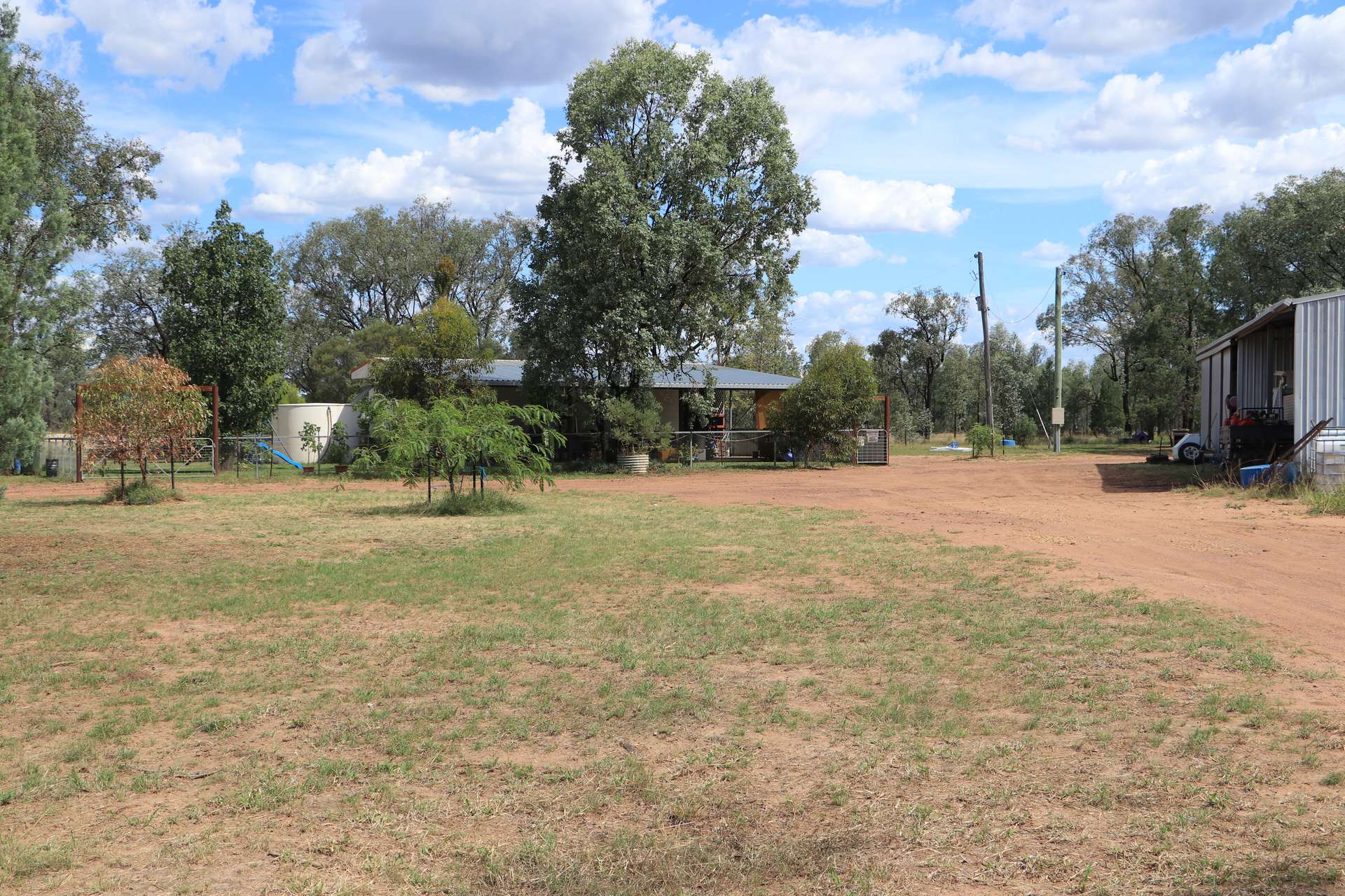 555 Yuleba Surat Road, Yuleba For Sale by Farmbuy.com - image 1