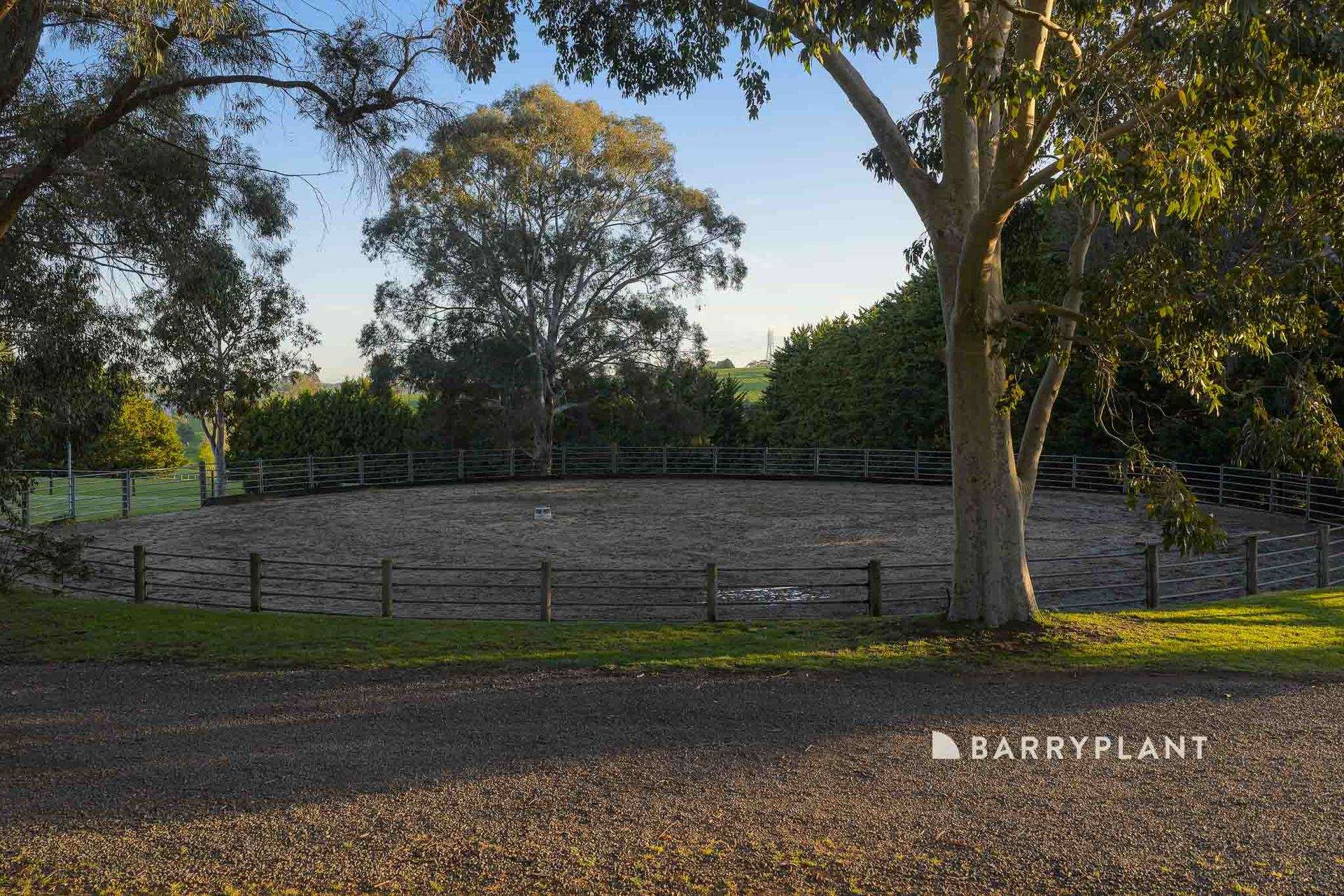 410 Old Sale Road, Drouin West For Sale by Farmbuy.com - image 13