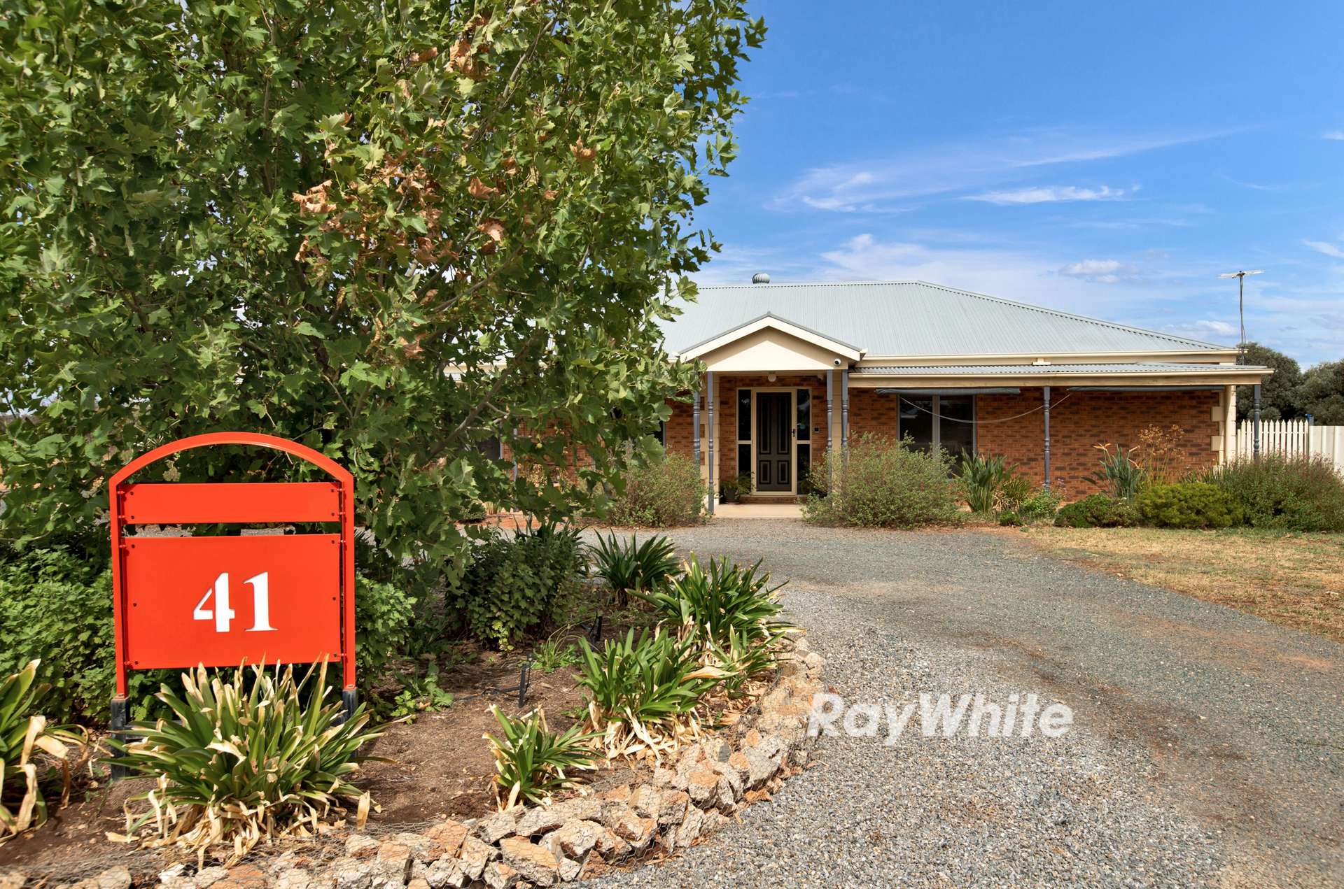 41 Sheoak Avenue, Mildura Sold by Farmbuy.com - image 1