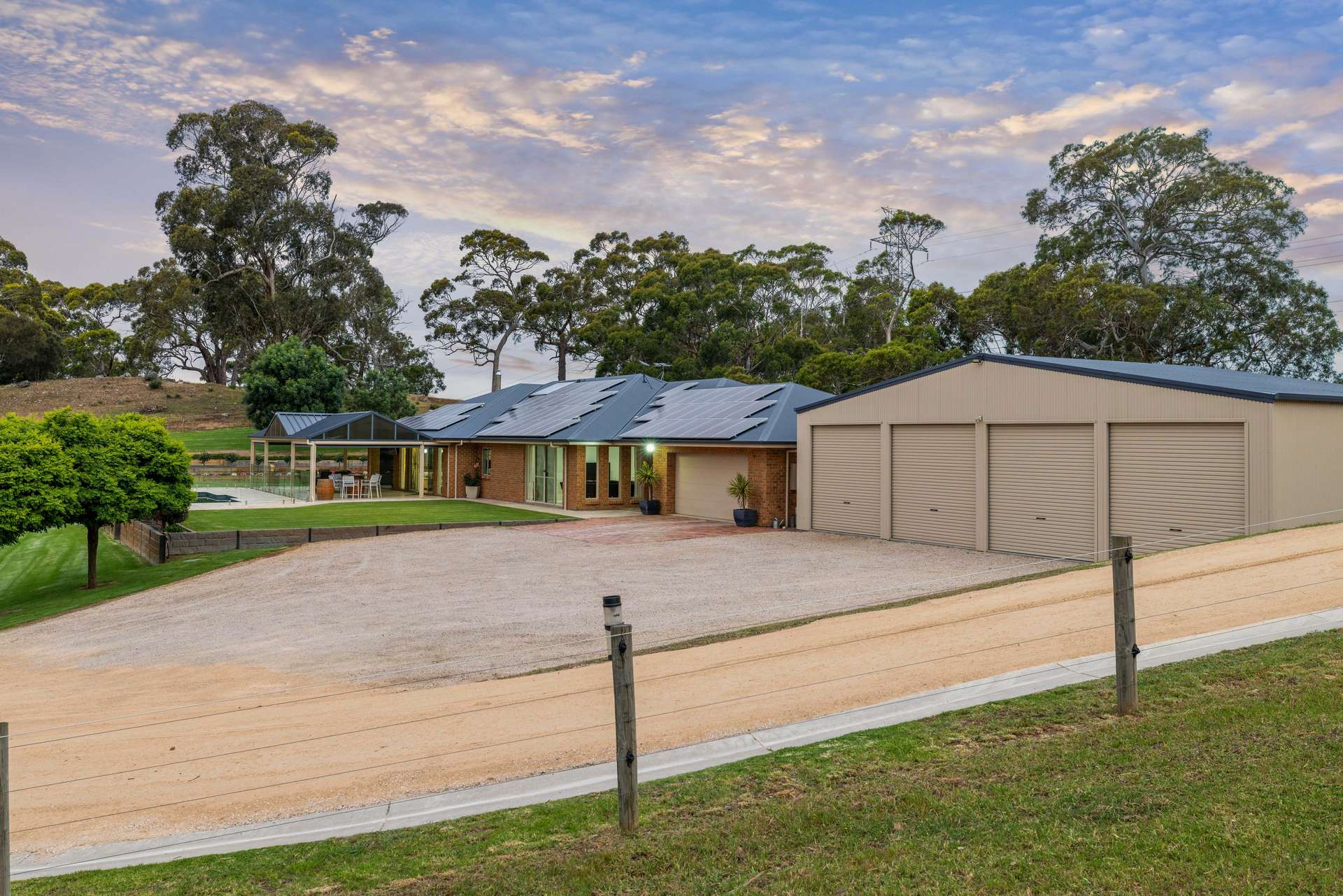 335 Hawthorn Road, Mount Barker Sold by Farmbuy.com - image 2