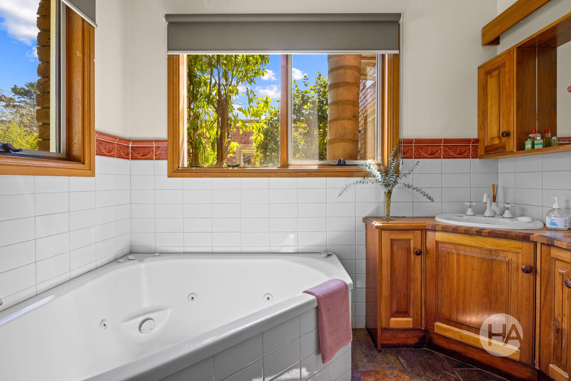 55 Newton Avenue, Langwarrin South For Sale by Farmbuy.com - image 18