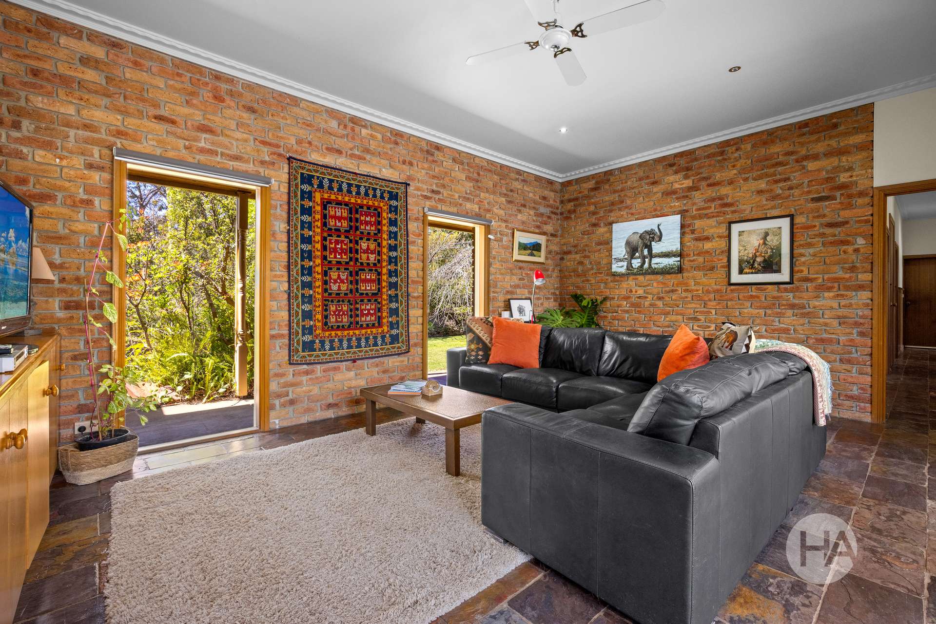 55 Newton Avenue, Langwarrin South For Sale by Farmbuy.com - image 8