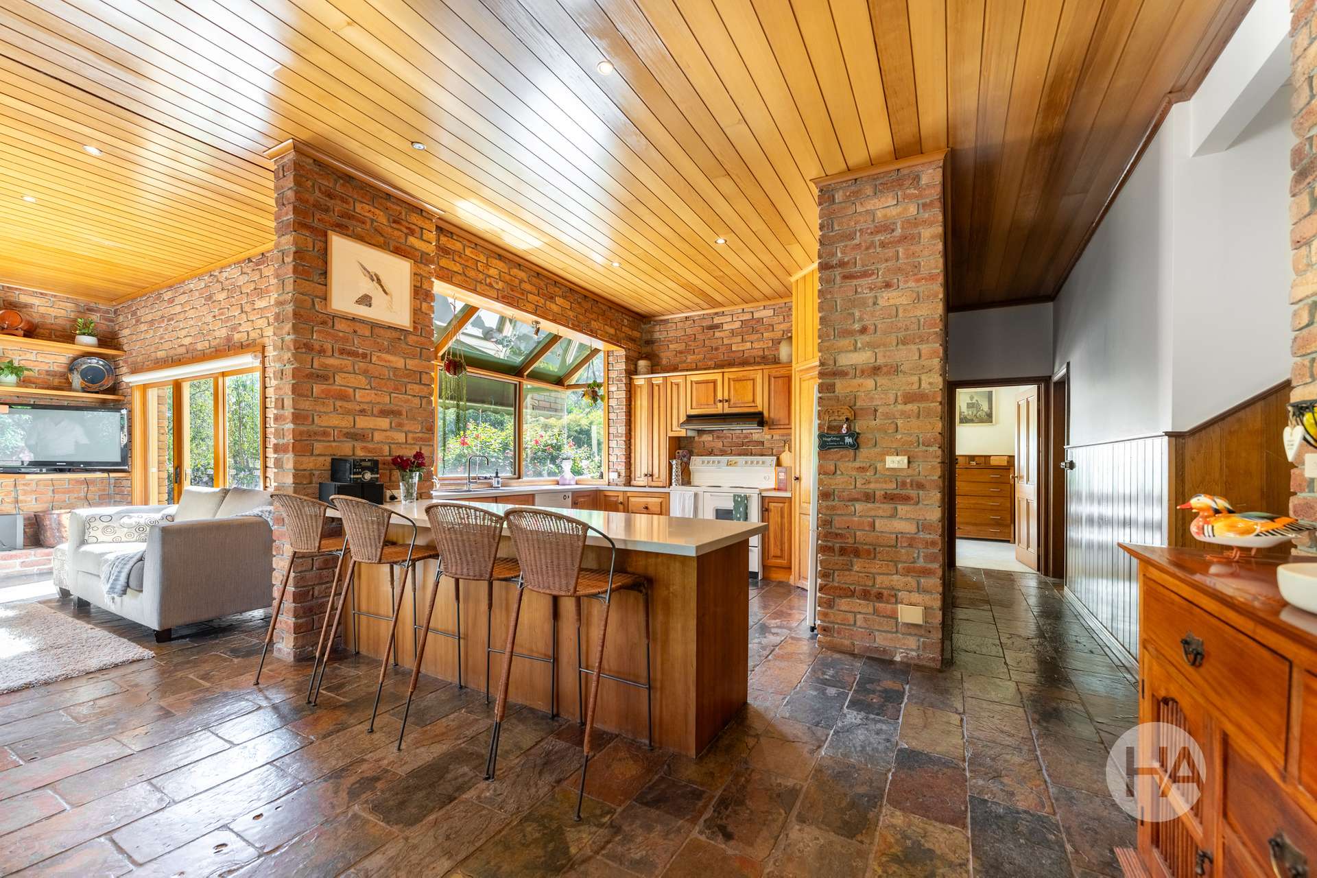 55 Newton Avenue, Langwarrin South For Sale by Farmbuy.com - image 6