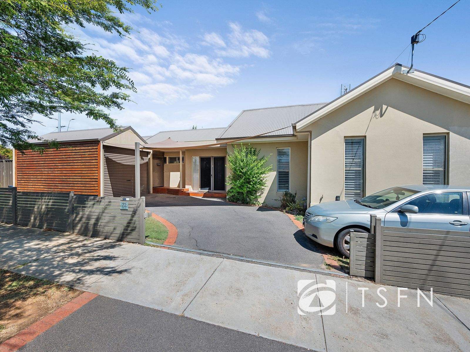 22 Ellis Street, Flora Hill For Sale by Farmbuy.com - image 1