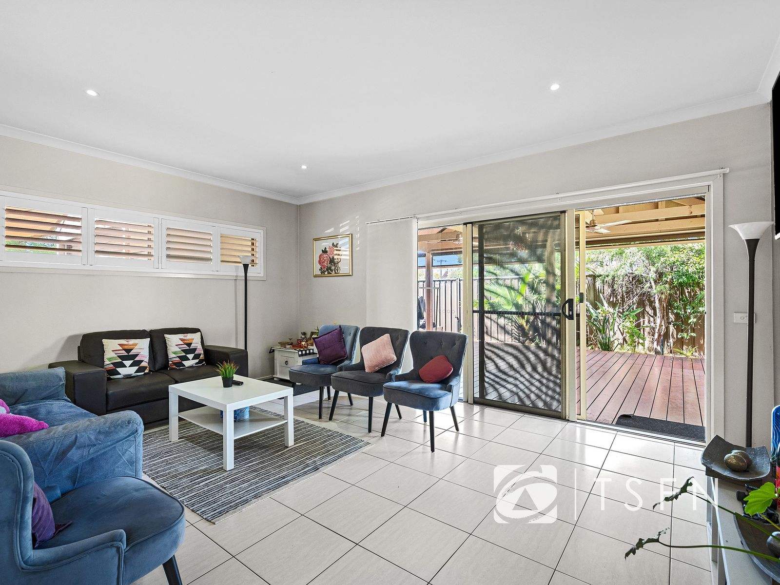 22 Ellis Street, Flora Hill For Sale by Farmbuy.com - image 2