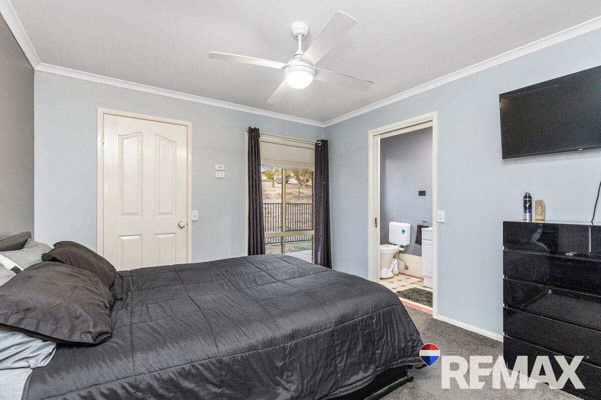 57 Cedric Street, Junee For Sale by Farmbuy.com - image 9