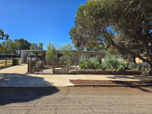 Farm Sold - WA - Trayning - 6488 - Affordable 1000sqm Property with Large Shed - Ideal Downsizer or Investment 