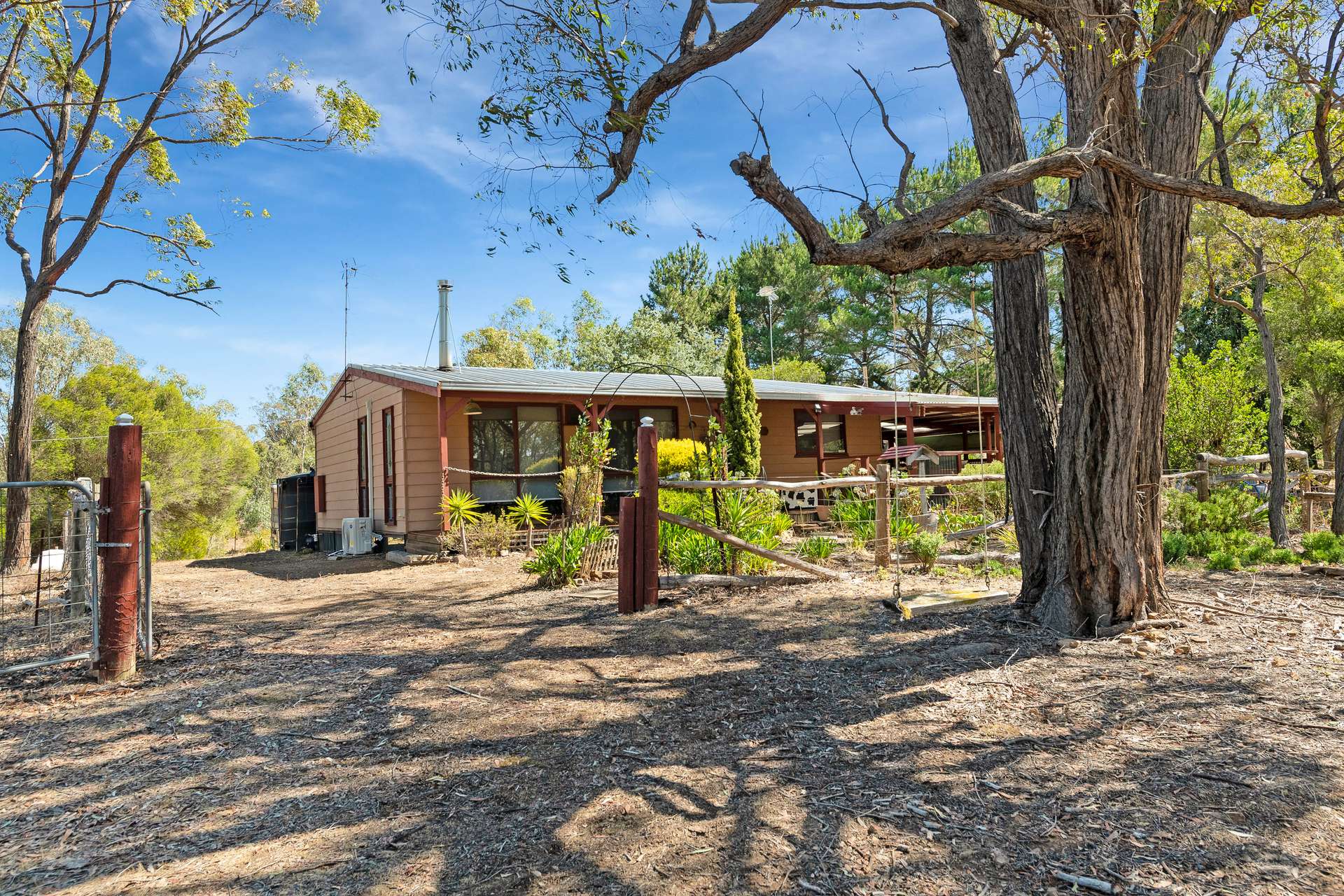 Lot 15 Commins Lane, Heathcote For Sale by Farmbuy.com - image 1