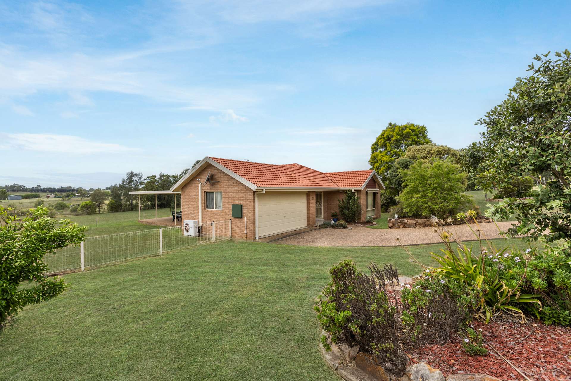 22 Oswald Lane, Lochinvar Sold by Farmbuy.com - image 5