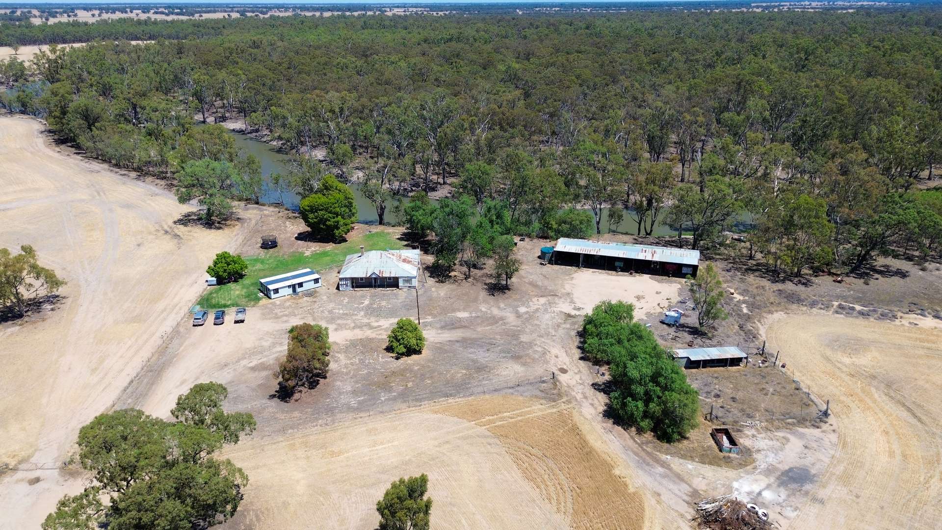 391 Boxdale Road, Deniliquin For Sale by Farmbuy.com - image 28