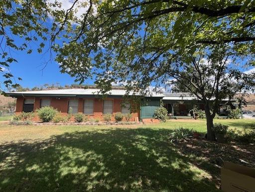 Farm Sold - NSW - Red Hill - 2347 - GOOD VALUE LIFESTYLE AND GRAZING 