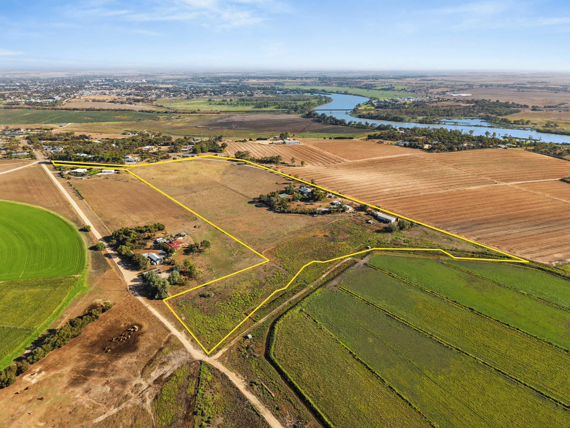63 Carter Road, Swanport Sold by Farmbuy.com - image 3