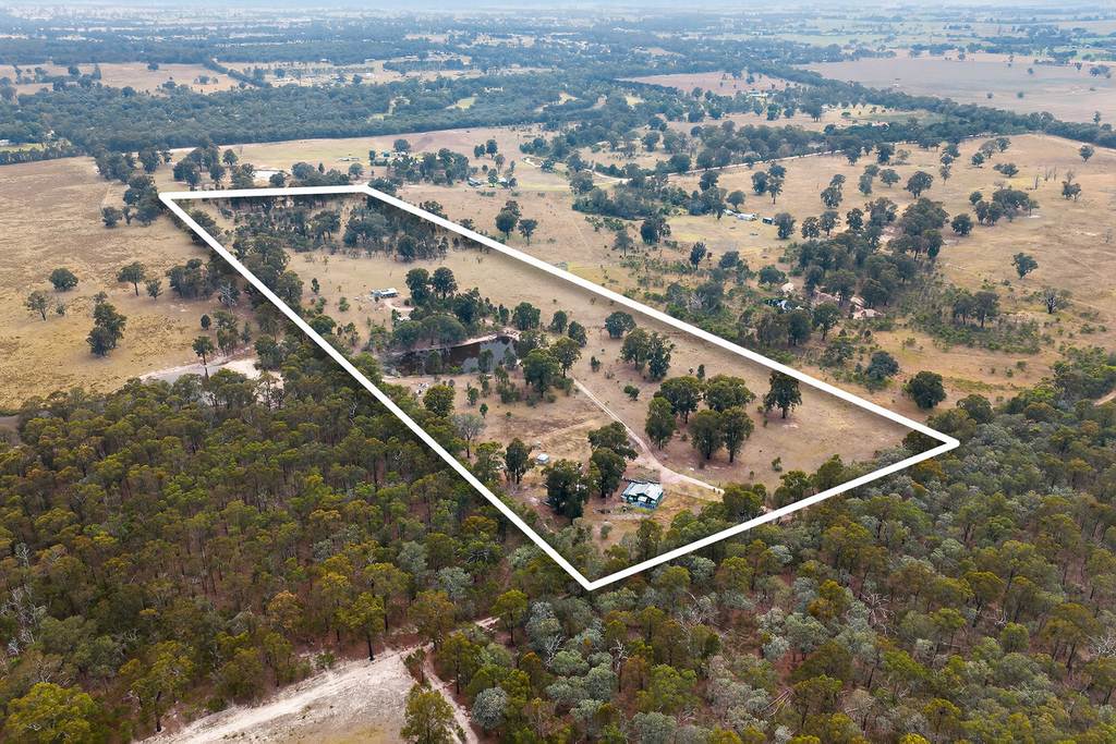 84 Rifle Range Road, Heyfield VIC 3858